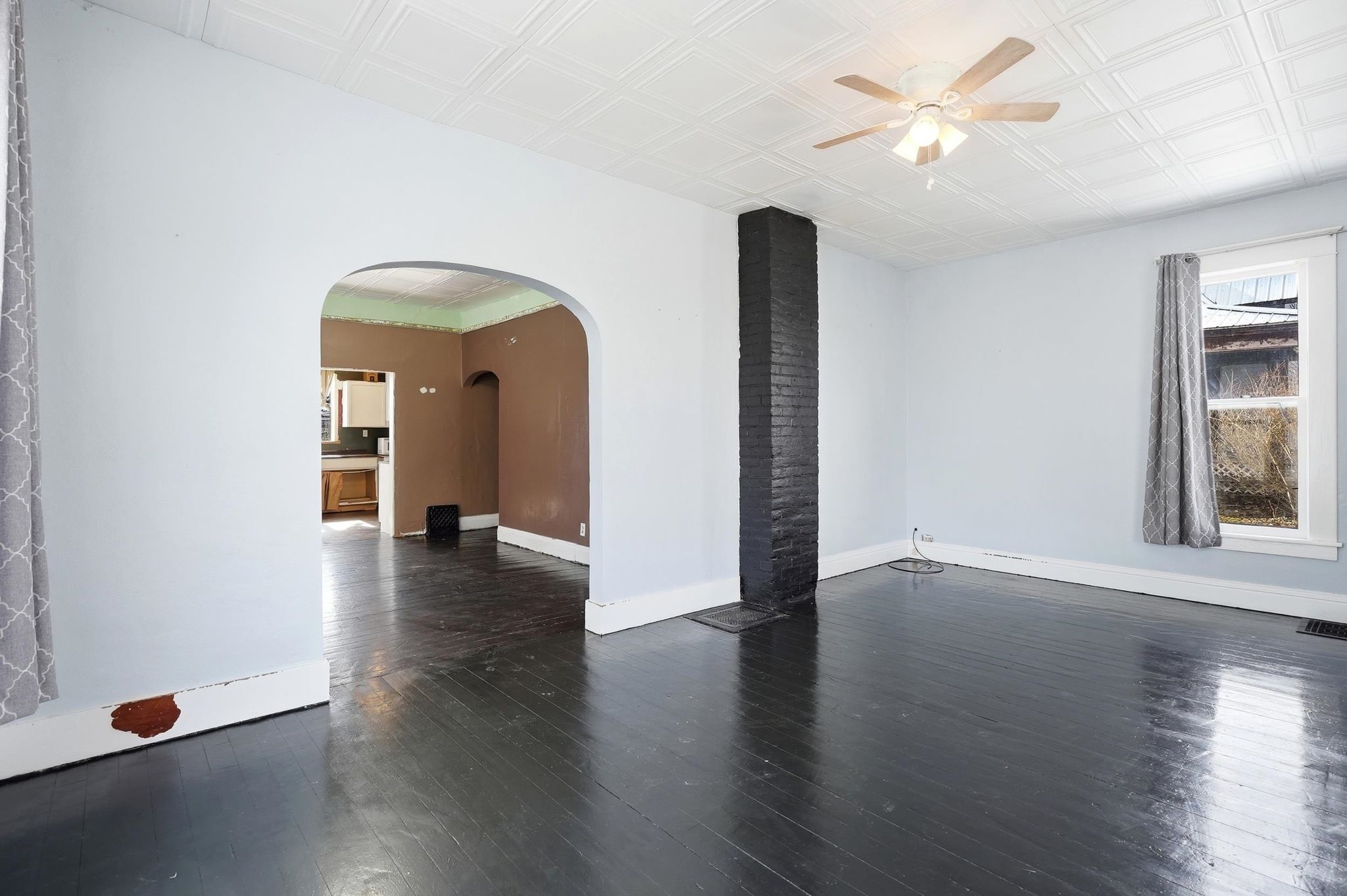 Image of 265 W Union Street