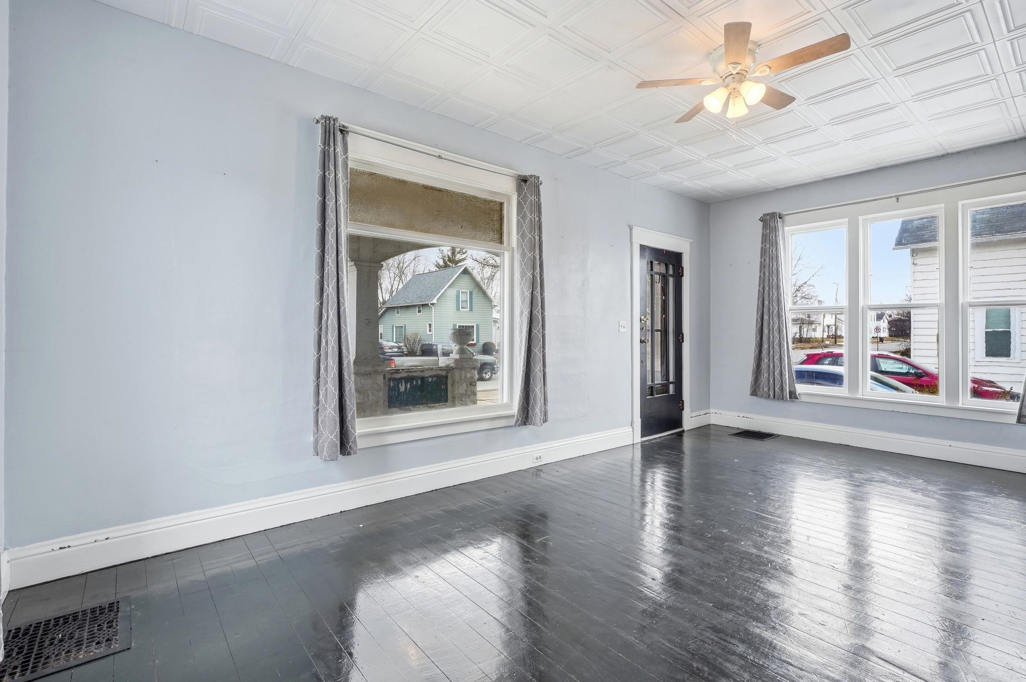 Image of 265 W Union Street